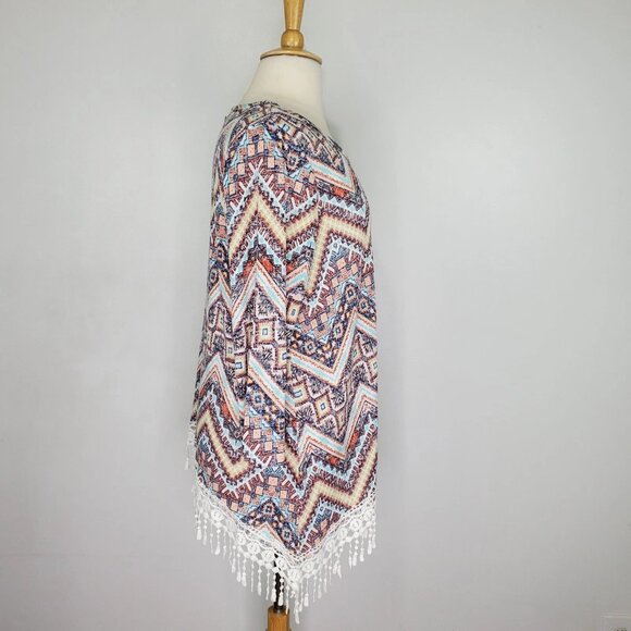 Younique Multi-Color Tribal Aztec Fringe Lace Stretchy Sweater Top NEW Size 3X - Picture 6 of 14